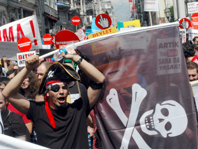 Protesta contra la censura de internet en Estambul, (2011)  |  ©  Ilya U. Topper
