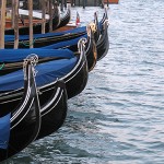 venecia-gondolas