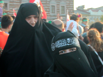 Mujeres con niqab en Estambul, 2013 | © I. U. T. / M'Sur