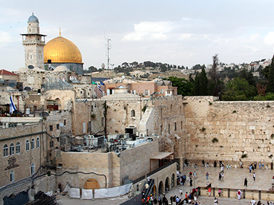 La Cúpula de la Roca y el Muro de Lamentaciones en Jerusalén (2013) |  © Ilya U. Topper / M'Sur